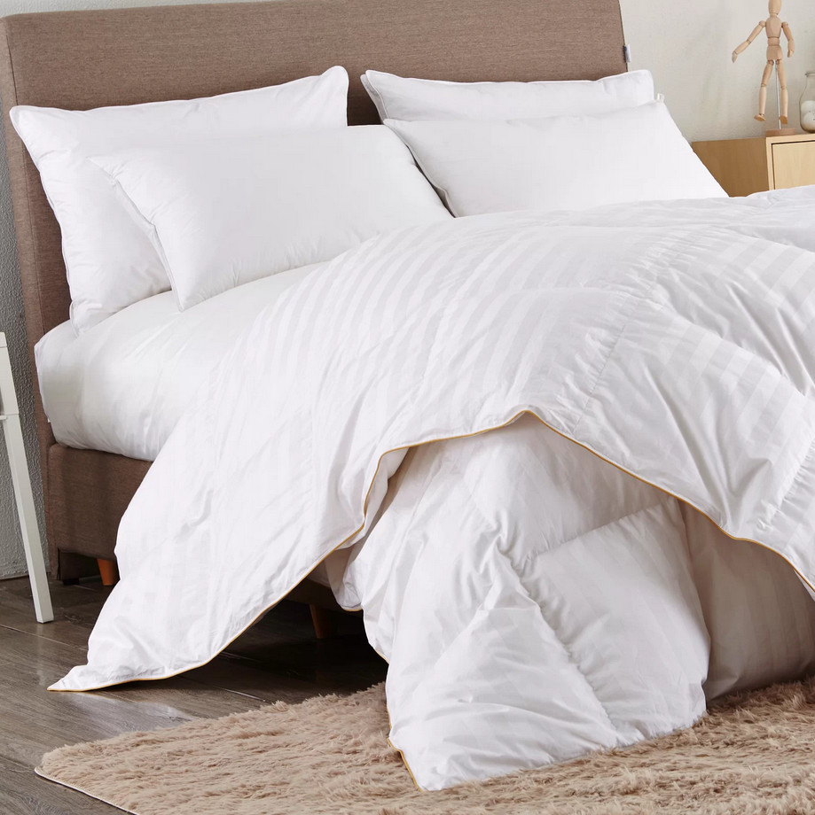 FRONT-PIC-WHITE-BED
